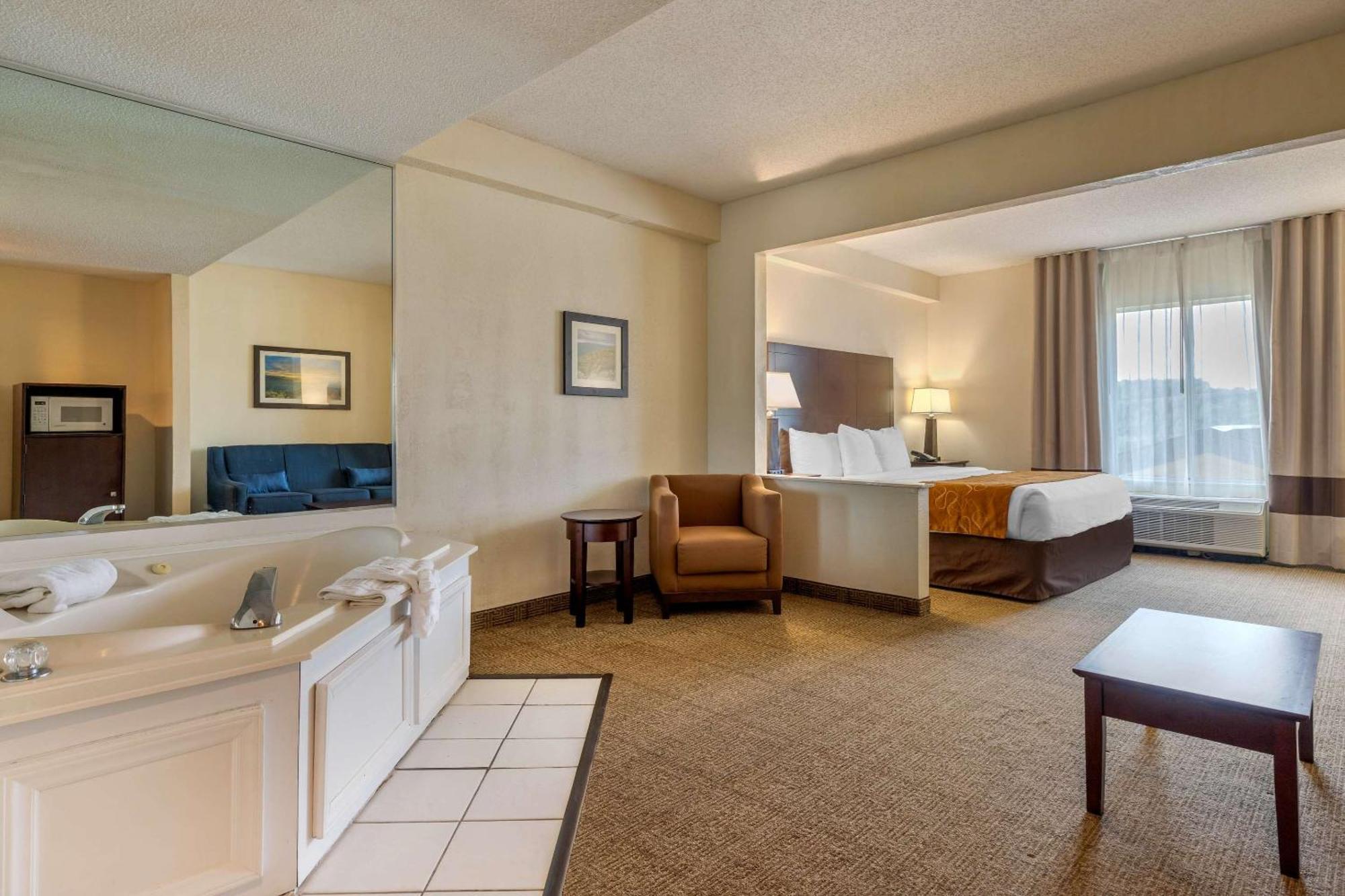 Comfort Suites Gastonia - Charlotte Экстерьер фото